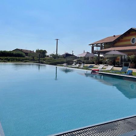 Almavite Wine Resort With Pool Desenzano del Garda Eksteriør billede
