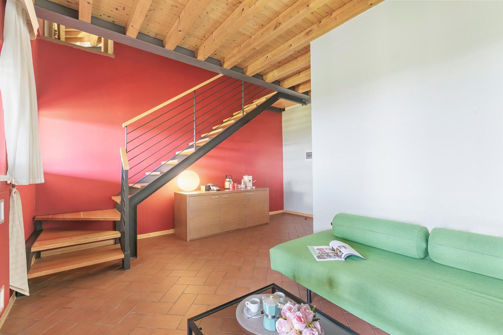 Almavite Wine Resort With Pool Desenzano del Garda Eksteriør billede